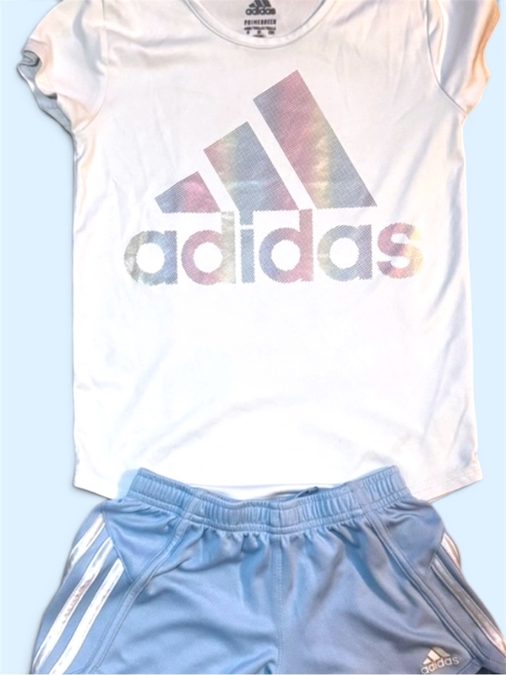 Adidas Kids White rainbow scoop neck Tshirt & shorts set youth small 7/8